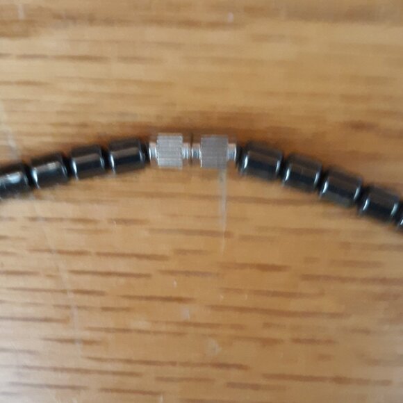 Vintage Hematite Heart Pendent Necklace Blue Glass Beads - Picture 7 of 7